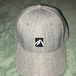 NWOT Outfitter Trading Co hat